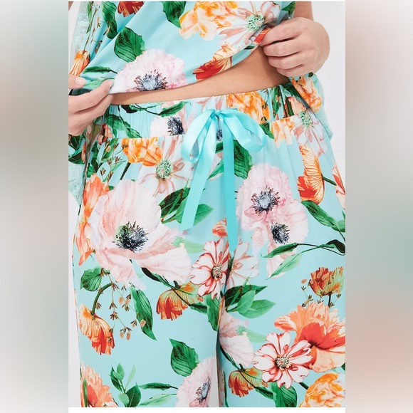 LB/ Cacique Floral Pajama Set - Picture 3 of 11